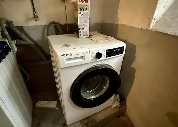 Zentral & Kliniknah Apartament *