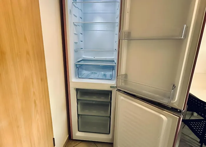 Zentral & Kliniknah Apartament *